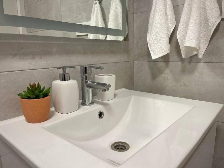 Lux Apartment Lago Jardin, 2, Torrevieja Аликанте Екстериор снимка